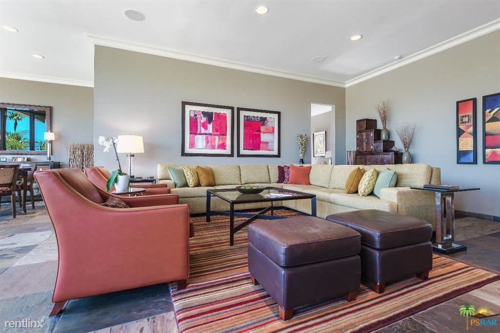 2330 E Smokewood Ave - Photo 2 of 10