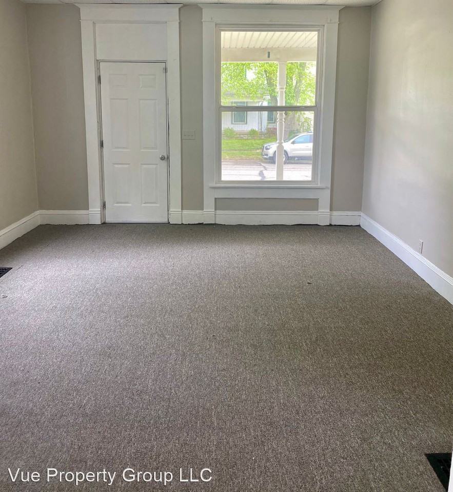 725 North Morgan Street - Photo 2 of 15