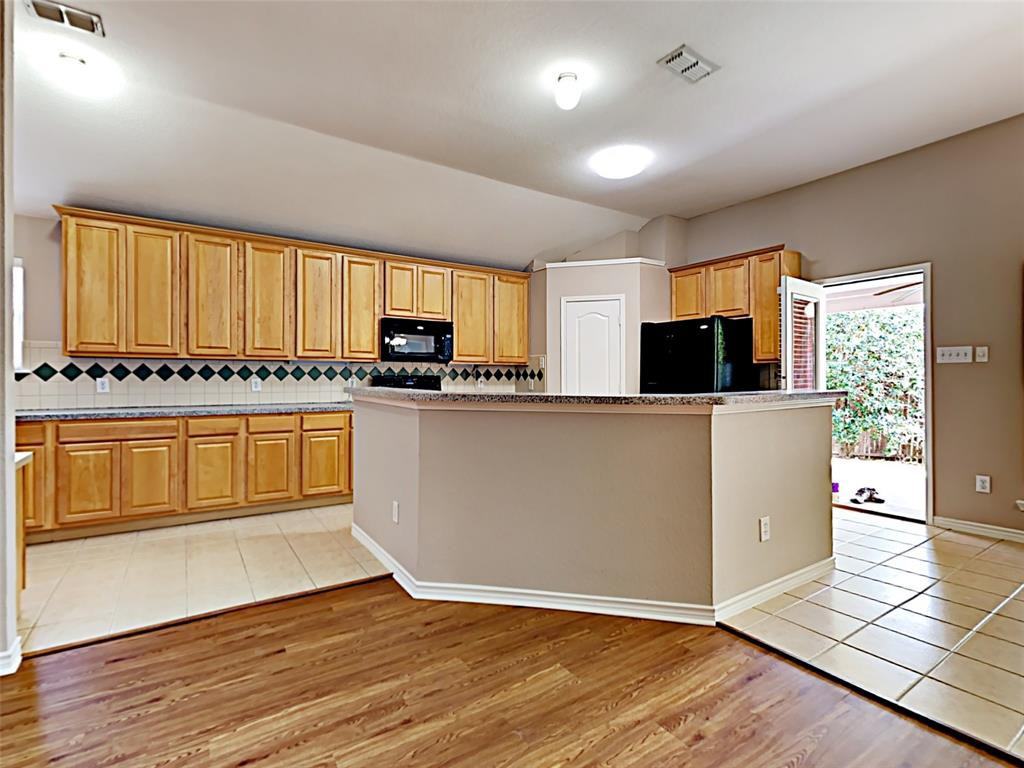 3704 Palm Drive - Photo 3 of 13