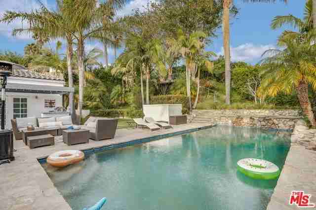 3614 Malibu Country Dr - Photo 3 of 22