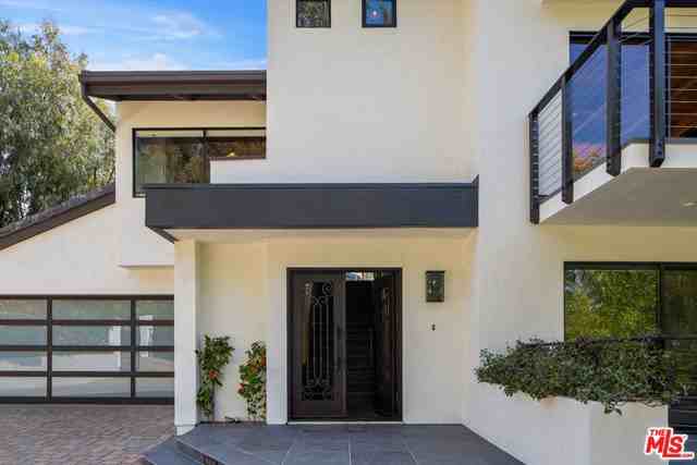 3609 Serra Road - Photo 3 of 41