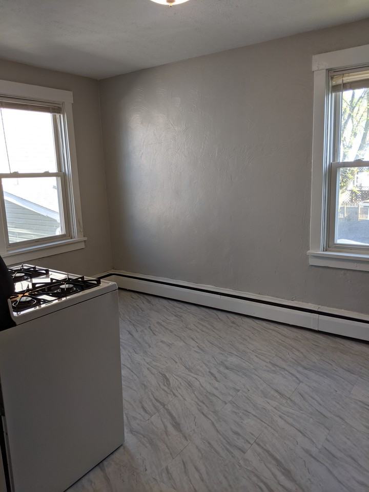 738 Boggs Avenue #3 - Photo 3 of 9