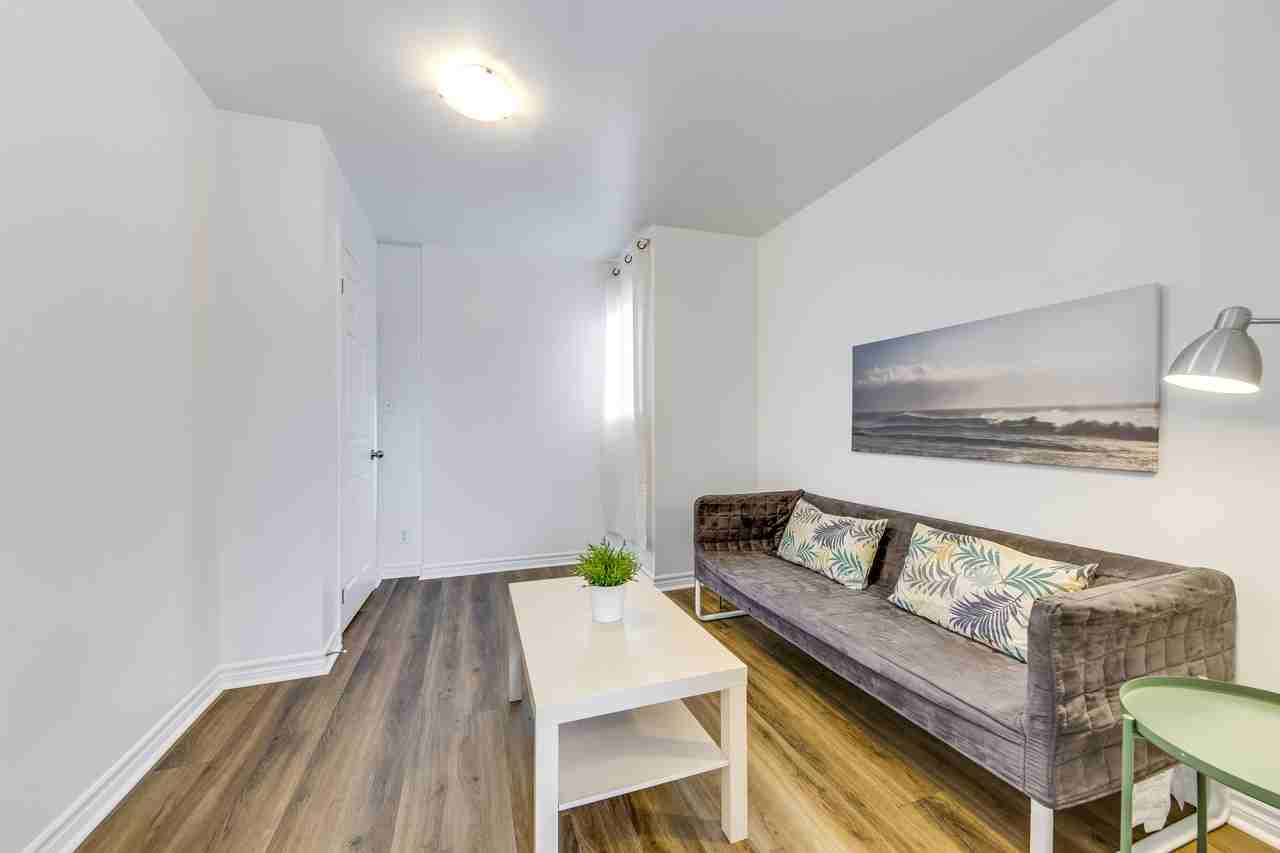 Cedarvale Suites Danforth Ave & Cedarvale Ave 3, Toronto, ON M4C 4J7