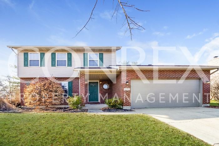 6251 Holloway Drive - Photo 2 of 10