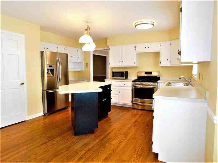 2229 Keim Road - Photo 3 of 20