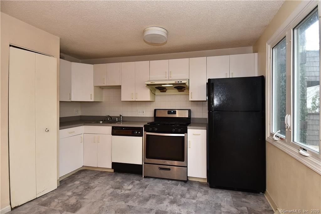 146 Town House Road - Photo 3 of 10