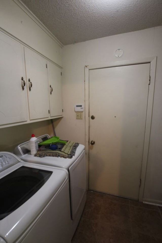 2214 Heather Lane - Photo 2 of 22