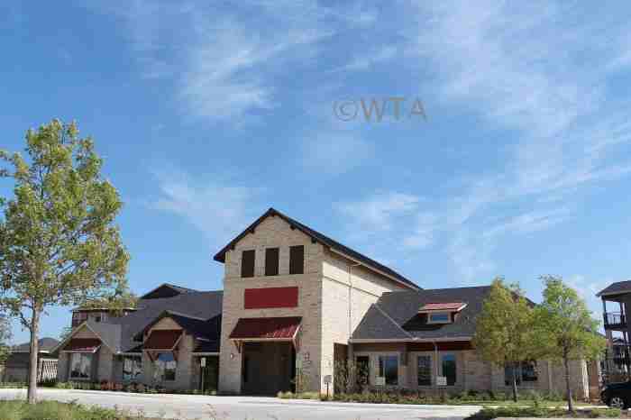 7740 183a Frontage Rd