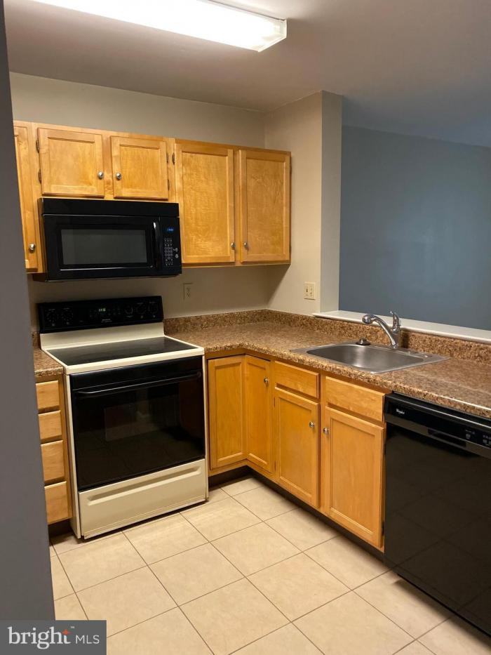 158 Hickory Lane - Photo 2 of 11