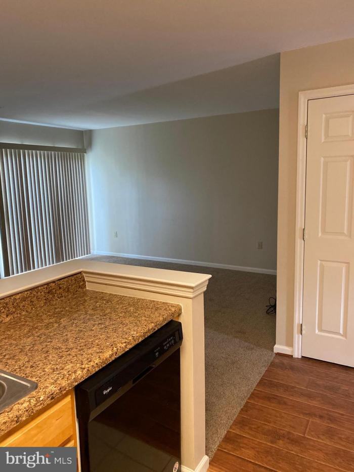 158 Hickory Lane - Photo 3 of 11