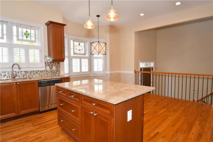 5808 Riverstone Circle - Photo 3 of 50