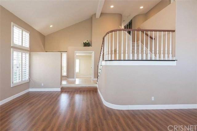 23013 Weymouth Place - Photo 3 of 31