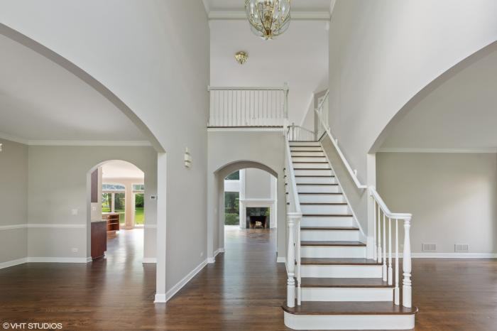 22935 N North Woodcrest Lane - Photo 2 of 33