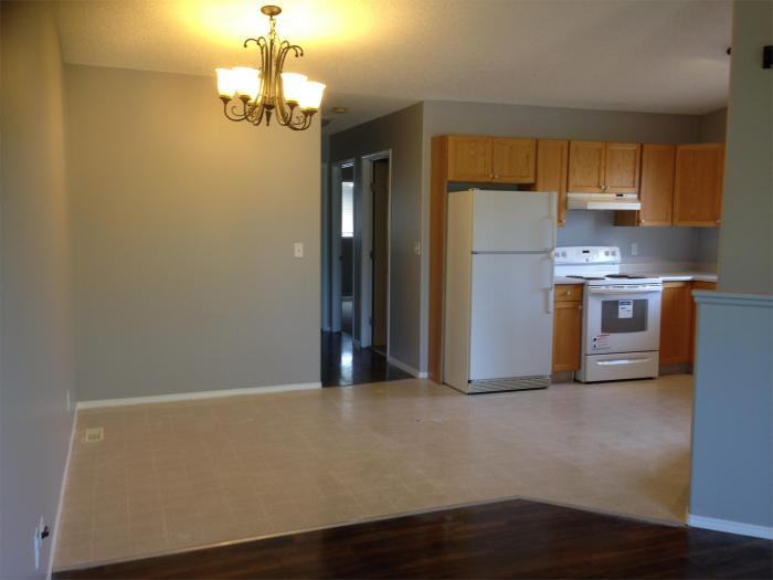 9049 -62 Ave - Photo 2 of 9