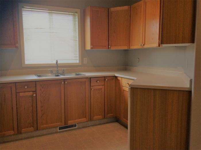 9049 -62 Ave - Photo 3 of 9