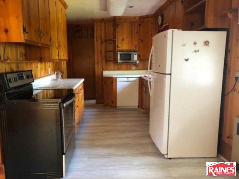 304 Overlook Dr - Photo 3 of 5