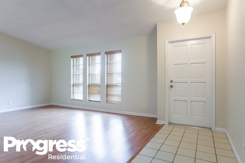 274 Ponce De Leon St - Photo 2 of 15