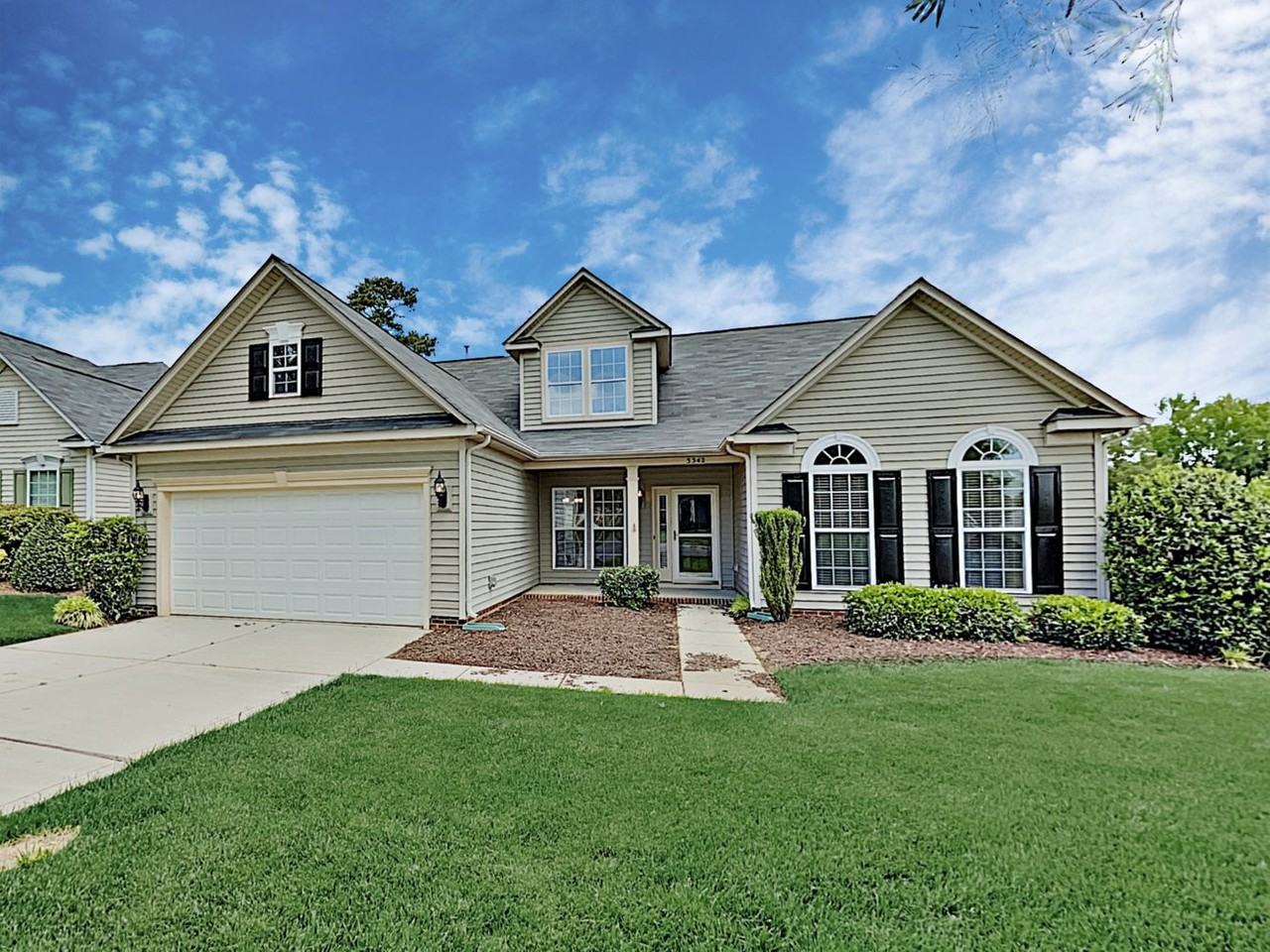 3342 Old Knobbley Oak Dr, Gastonia, NC 28056 3 Bedroom House for 1,875