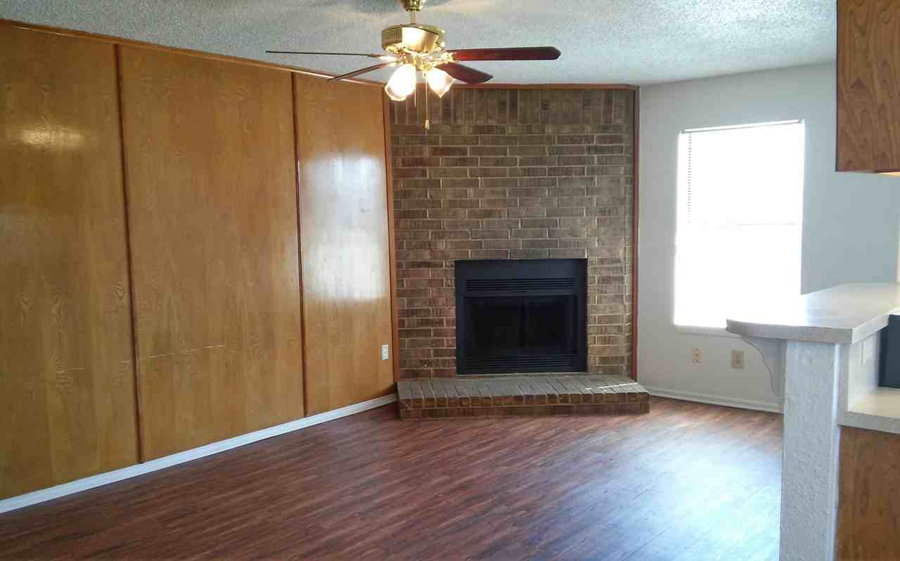 821 North Mesquite Street #A - Photo 3 of 5