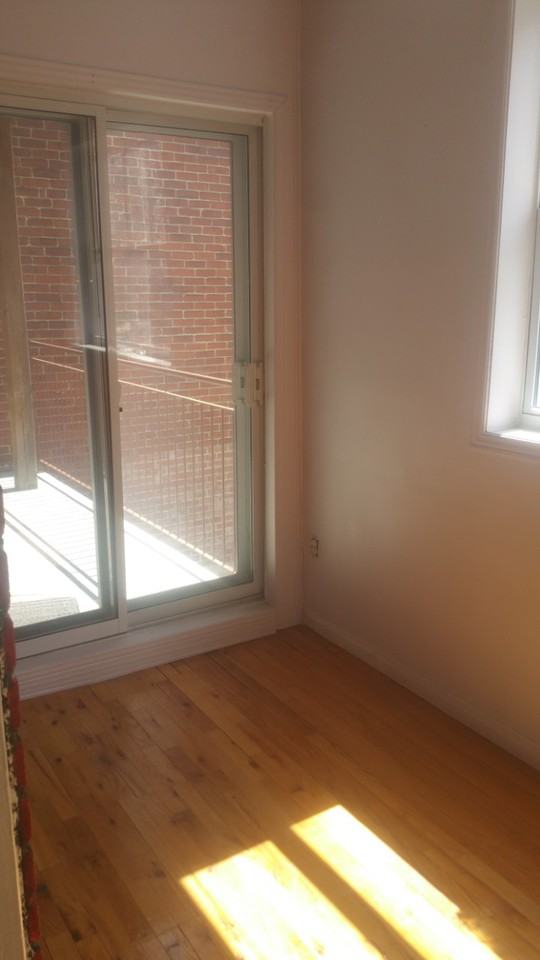 4512 Avenue Coolbrook #B - Photo 4 of 11