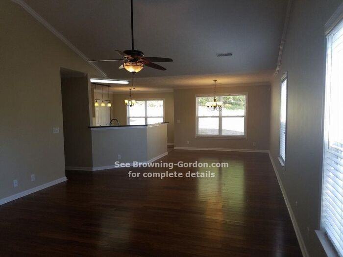 1016 Brianne Court - Photo 3 of 23