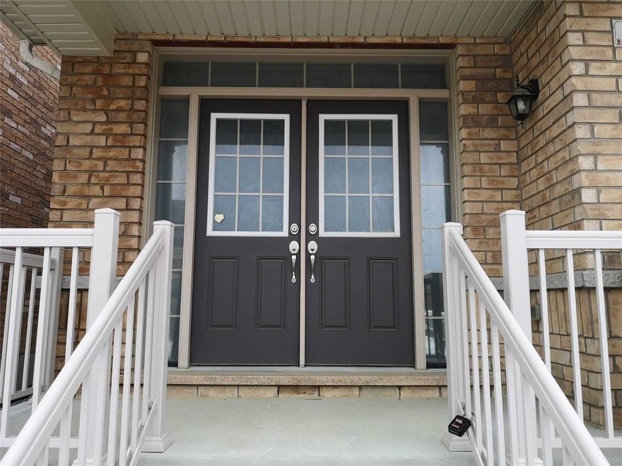 9 Gordon Landon Drive - Photo 2 of 15