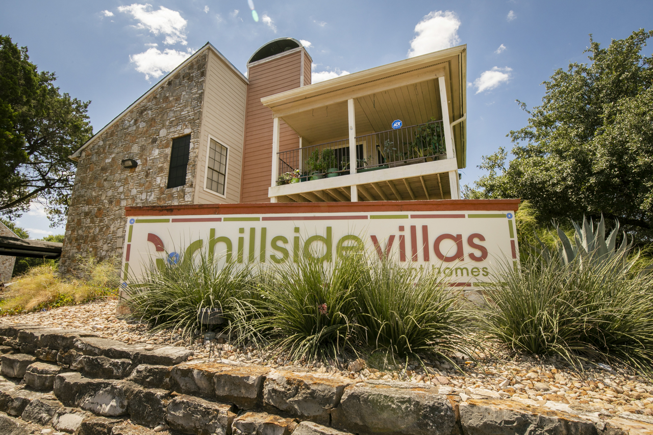 Hillside Villas Apartments - Photo 5 of 50