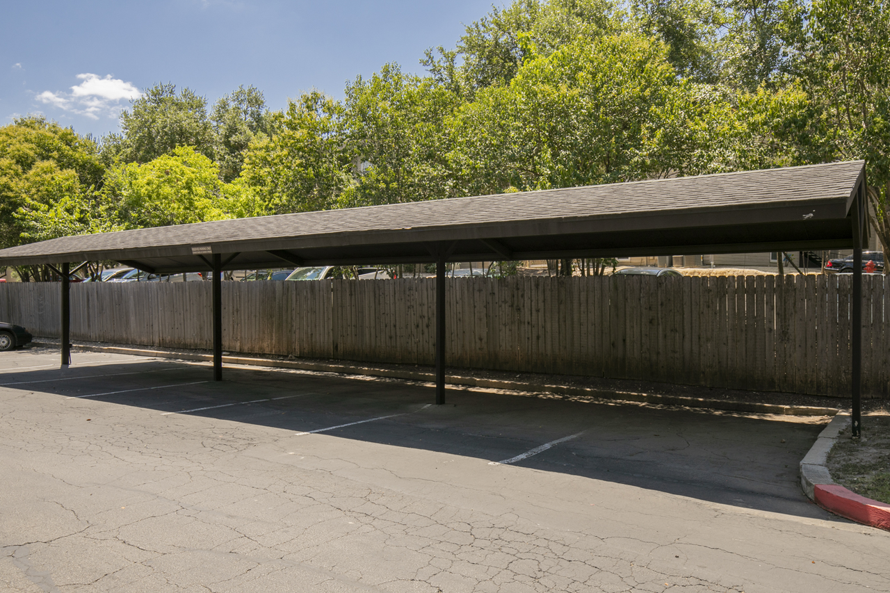 Hillside Villas Apartments - Photo 6 of 50