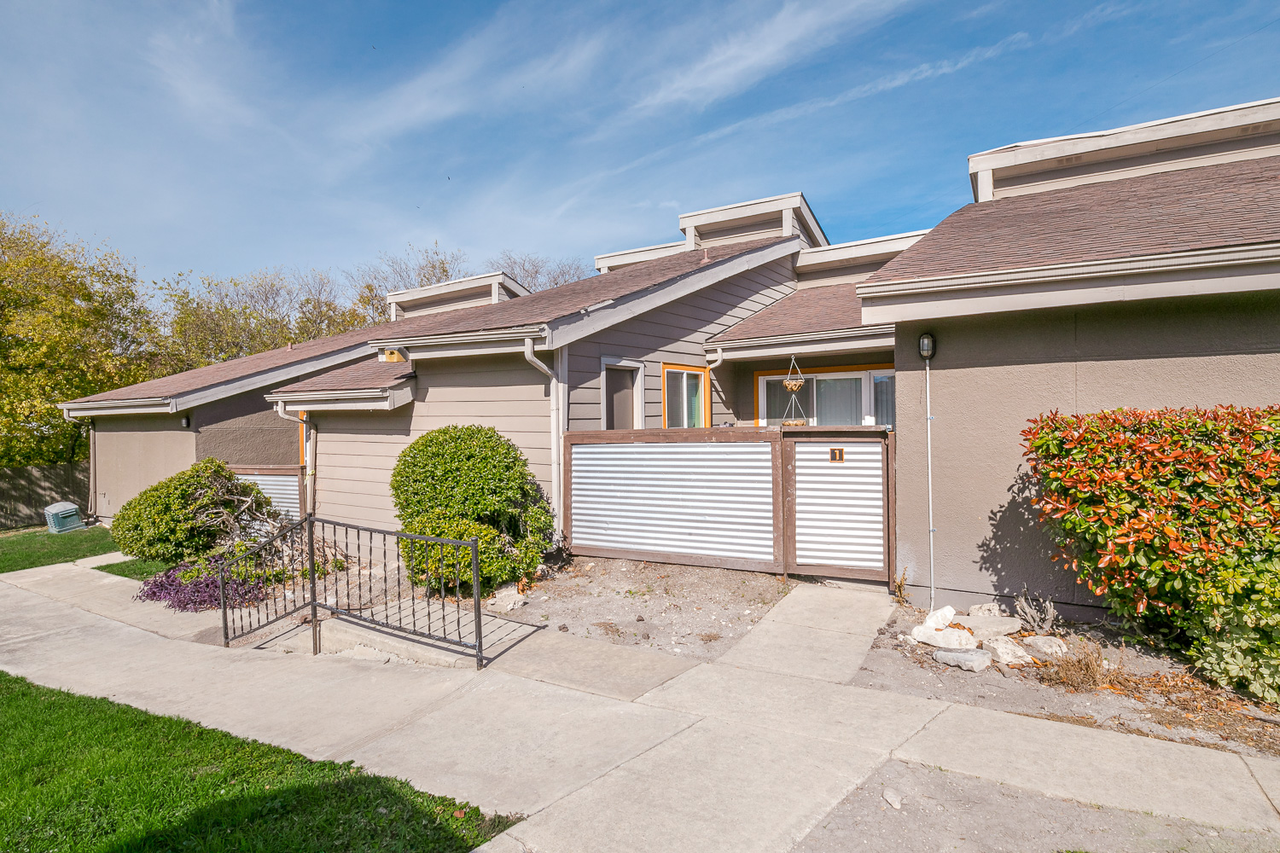 The Fredd - Photo 4 of 48