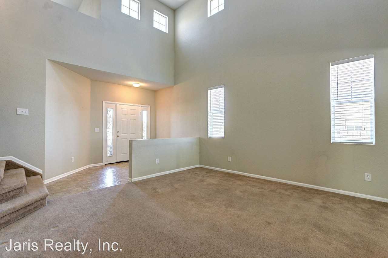 278 Ardmore St. - Photo 3 of 27