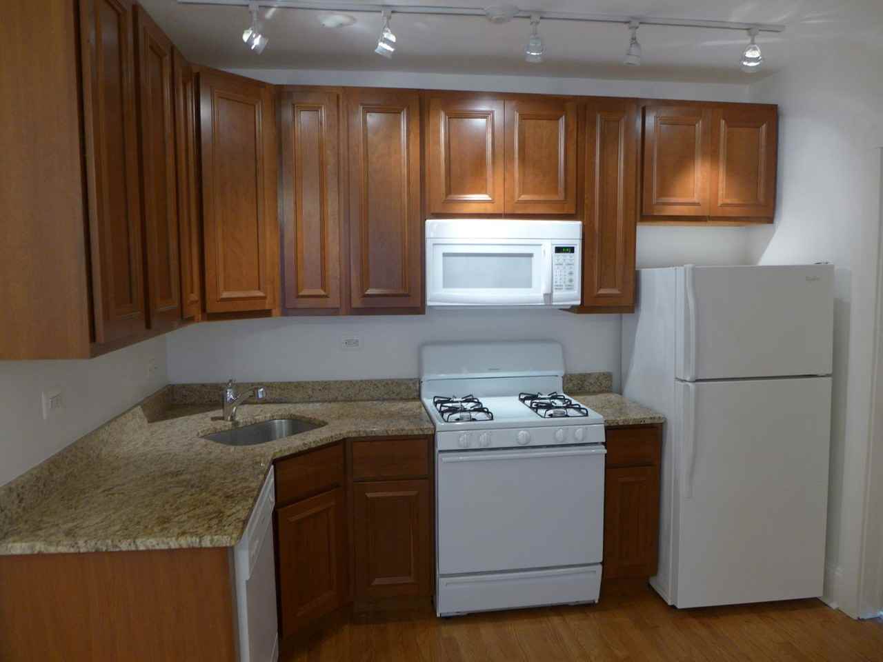 Cleveland Apartments - Photo 5 of 40