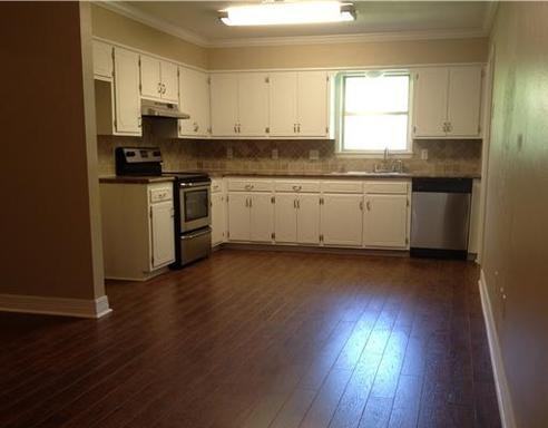 10360 McElroy Dr - Photo 2 of 13