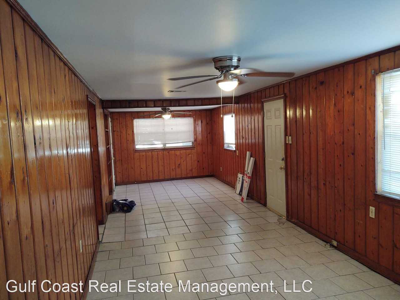 26 Randolph Dr - Photo 3 of 17