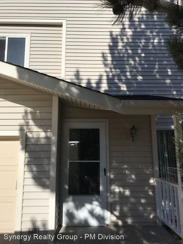 774 Century Place - Photo 2 of 27