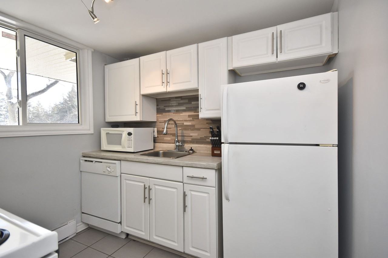 114-6470 Bilberry Dr - Photo 3 of 12