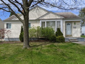 29434 Rosslyn Avenue - Photo 1 of 1