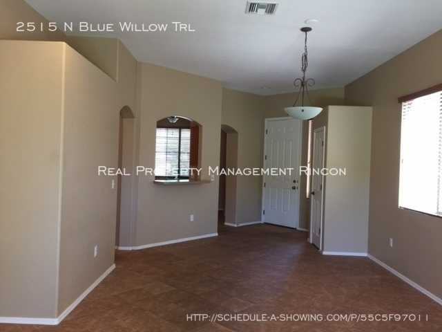 2515 N Blue Willow Trl - Photo 3 of 12