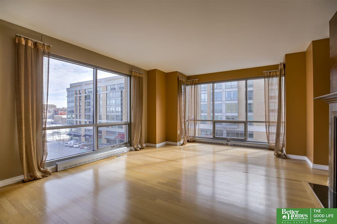 220 S 31st Avenue 3207 - Photo 2 of 36