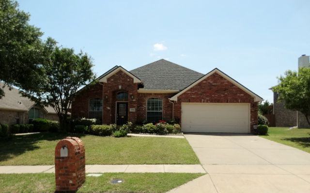 15785 Scenic Rd - Photo 3 of 23