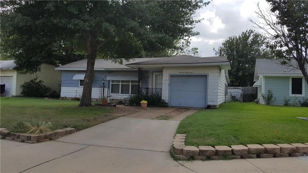 1923 English Street - Photo 2 of 14