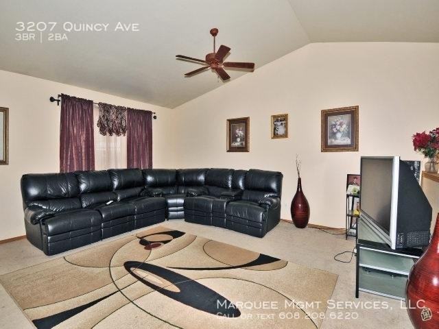 3207 Quincy Ave - Photo 3 of 7