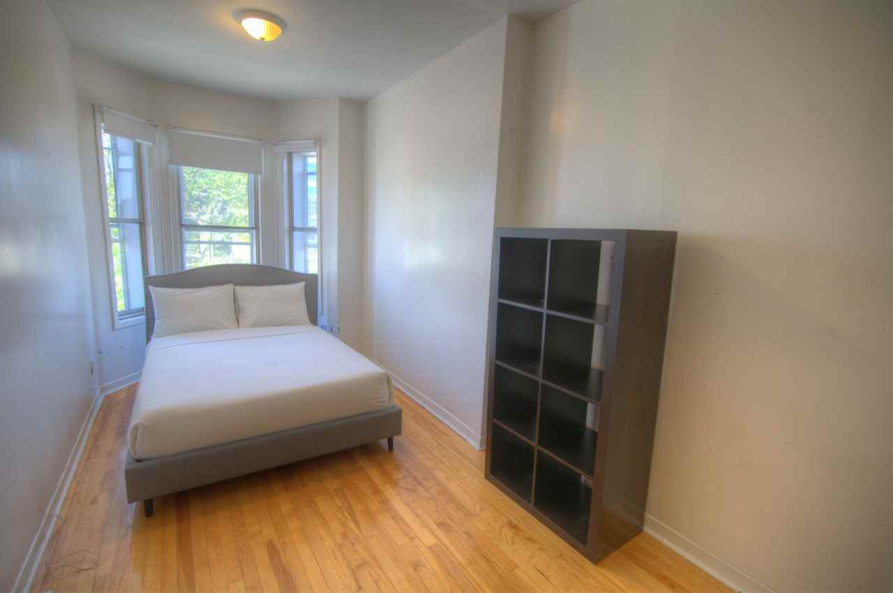 4076 Rue Saint-Urbain - Photo 2 of 6