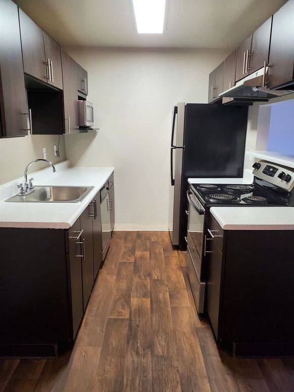 Avery Belmar - Photo 6 of 35