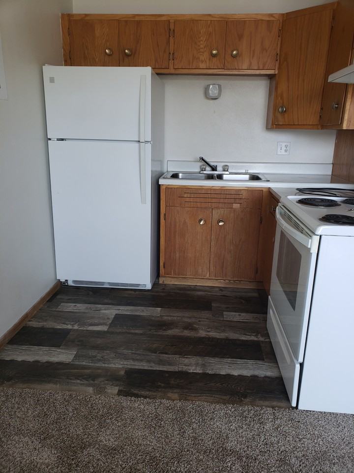 Del Rose Apartment Community Apartments 504 3rd Avenue North 303