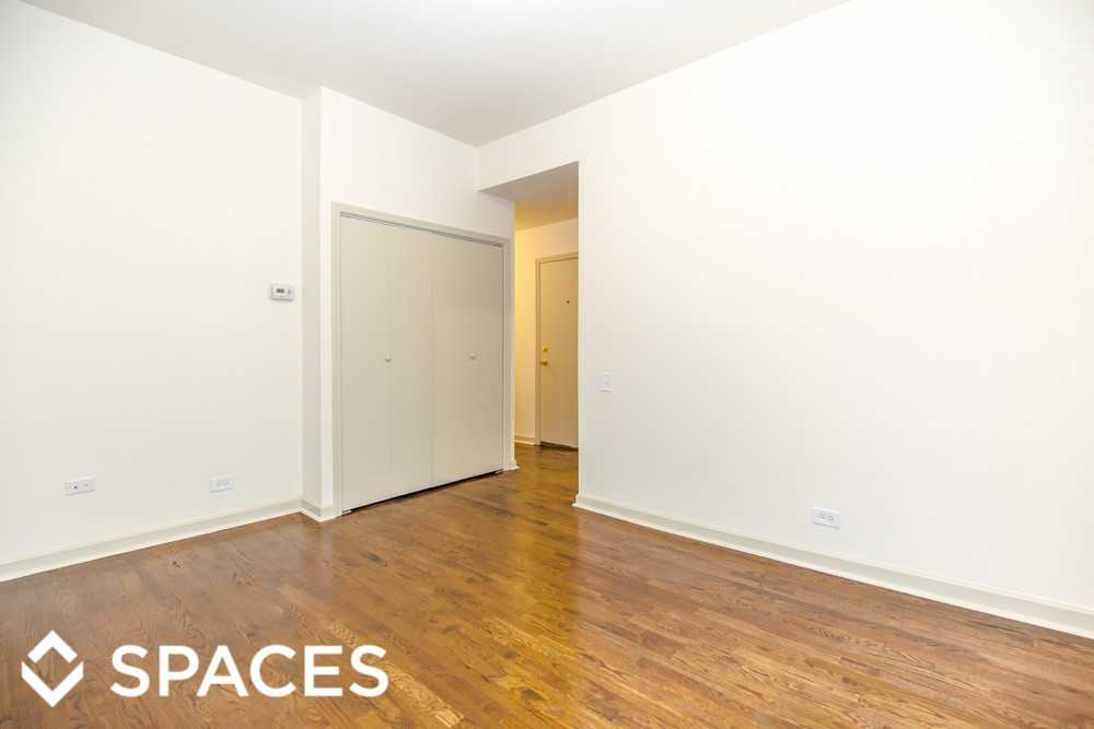 1311 West Leland - Photo 3 of 11