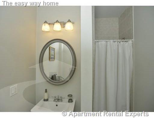 25 Aldrich St #2 - Photo 3 of 8