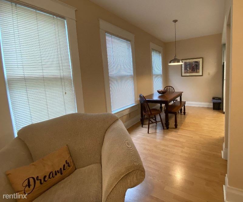 307 S Newport Ave - Photo 3 of 18