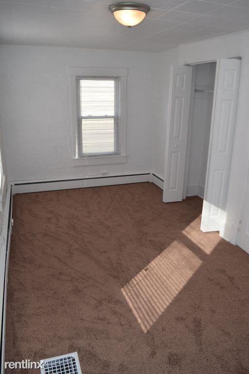 1143 Termon Avenue - Photo 2 of 10