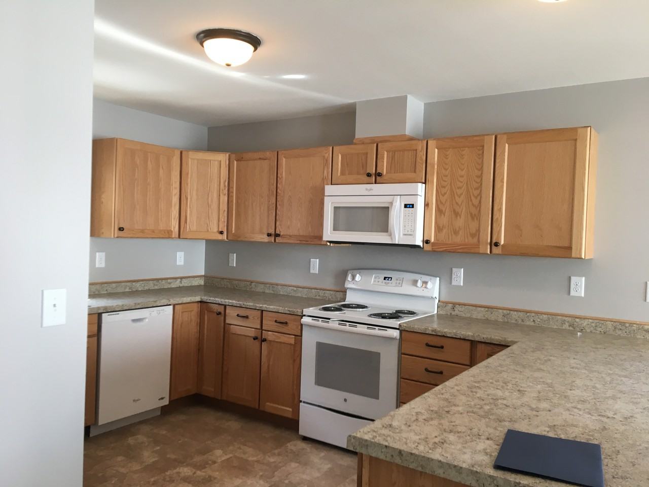 545547 4th Ave SW Apartments 545 547 4th Ave Sw, Valley City, ND