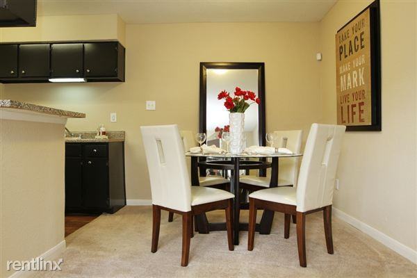 Seamist @ 18th, Timbergrove/Greater Heights - Photo 2 of 8